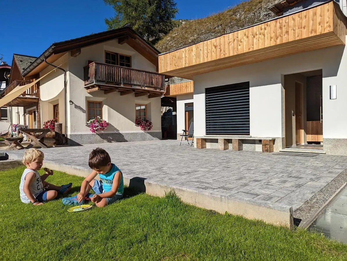 Apartment Appartamento Nido Livigno Italy